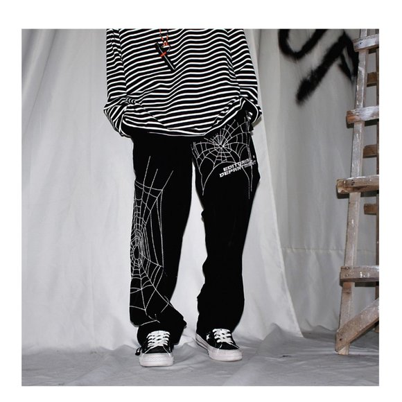 The spider embroidered loose bloomers